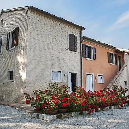 Rustico Del Conero Farm stay *
