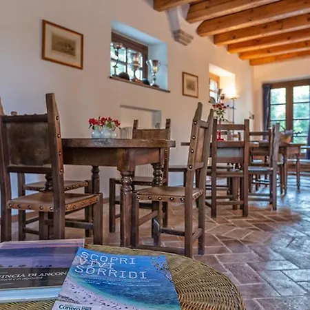 Alloggio per agriturismo Rustico Del Conero *