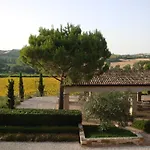 Rustico Del Conero كاميرانو