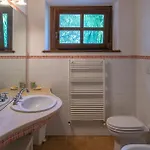 Rustico Del Conero مزرعة للإقامة