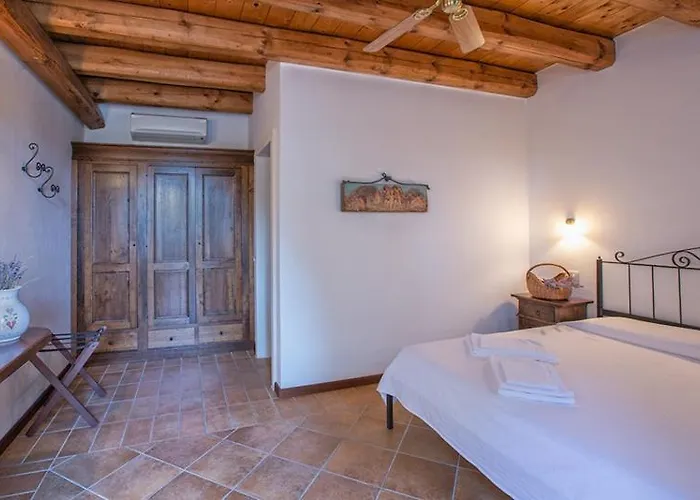 Rustico Del Conero Farm stay Camerano