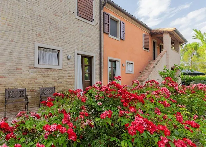 Alloggio per agriturismo Rustico Del Conero *